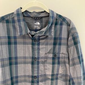 Men's North Face Plaid button-down shirt